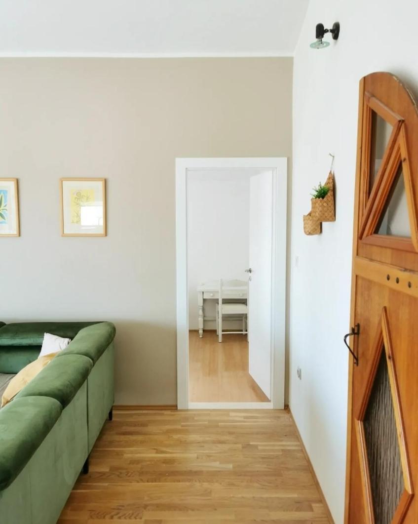 Apartman Skroza โวดีเซ ภายนอก รูปภาพ