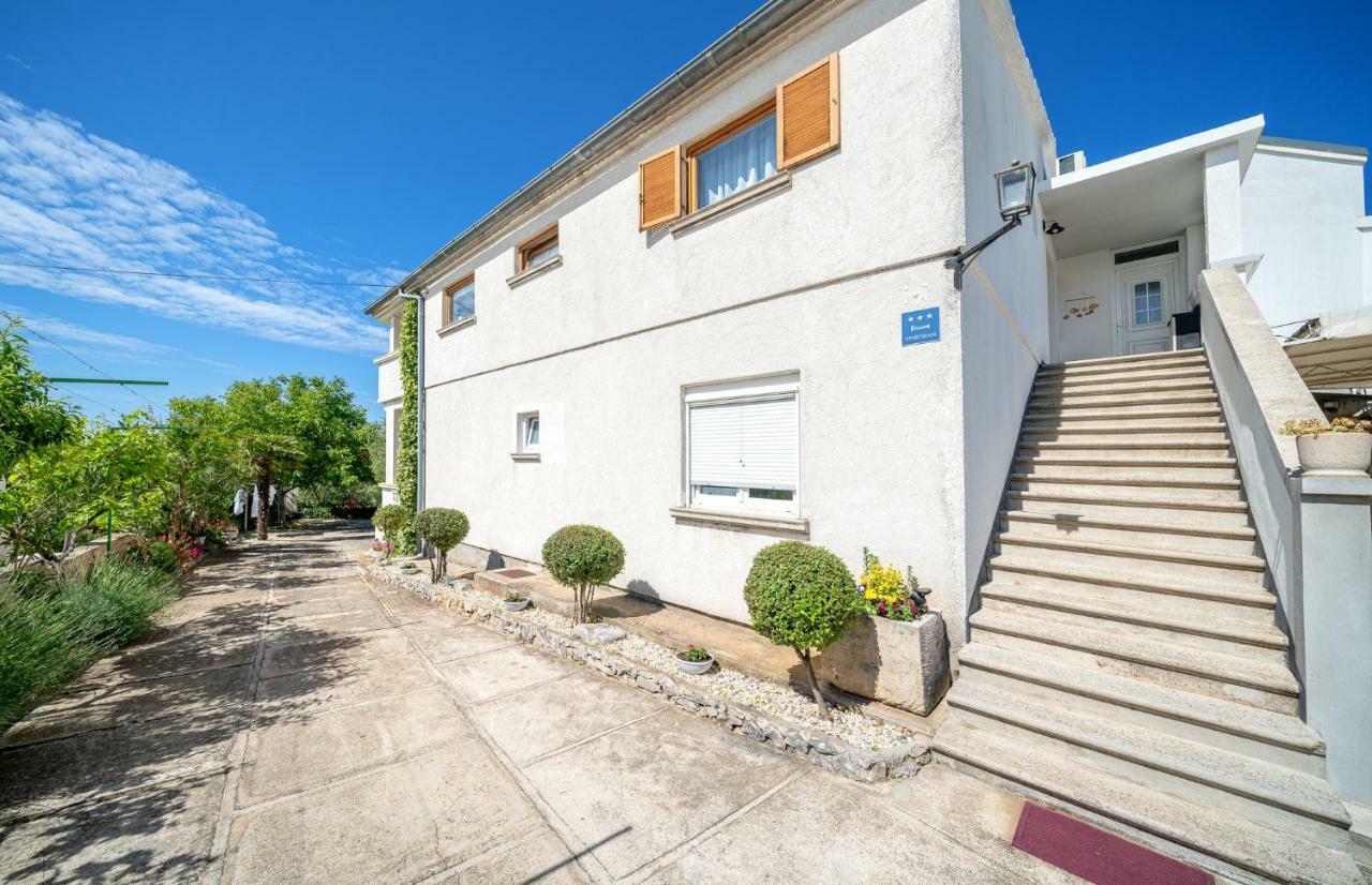 Apartman Skroza โวดีเซ ภายนอก รูปภาพ