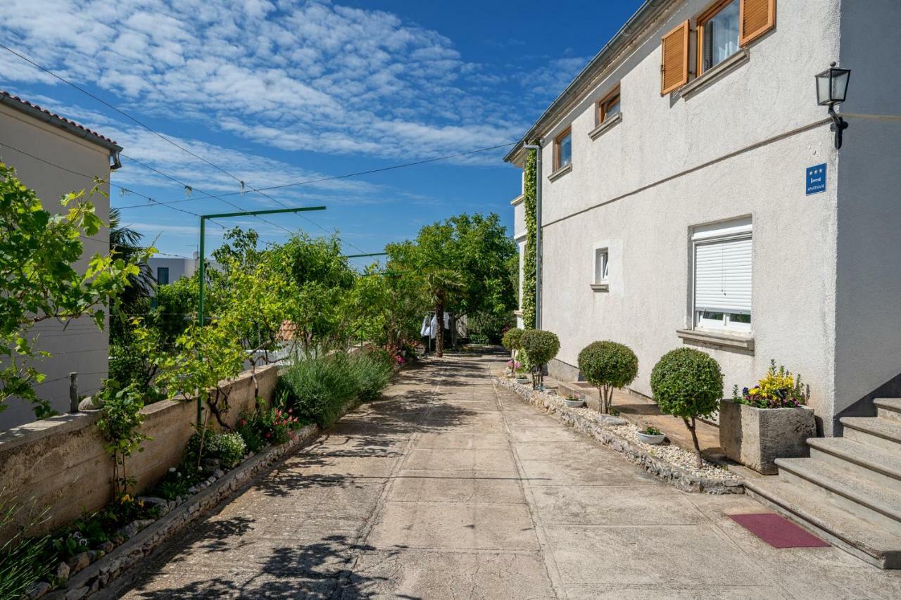 Apartman Skroza โวดีเซ ภายนอก รูปภาพ